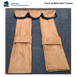 Set Gardinen ype Costa mit Bordure farbe Cognac